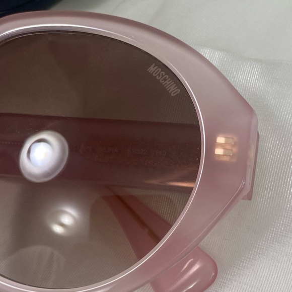 MOSCHINO pink trendy large round sunglasses 🕶️ 🩷 - Picture 4 of 11